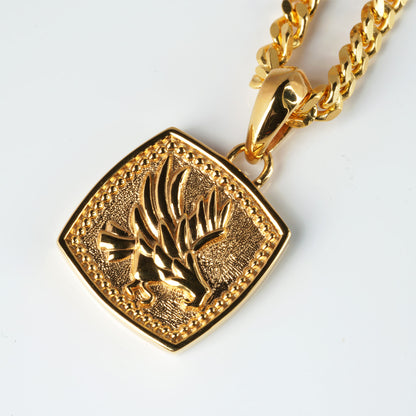 Eagle signet Necklace YELLOW GOLD